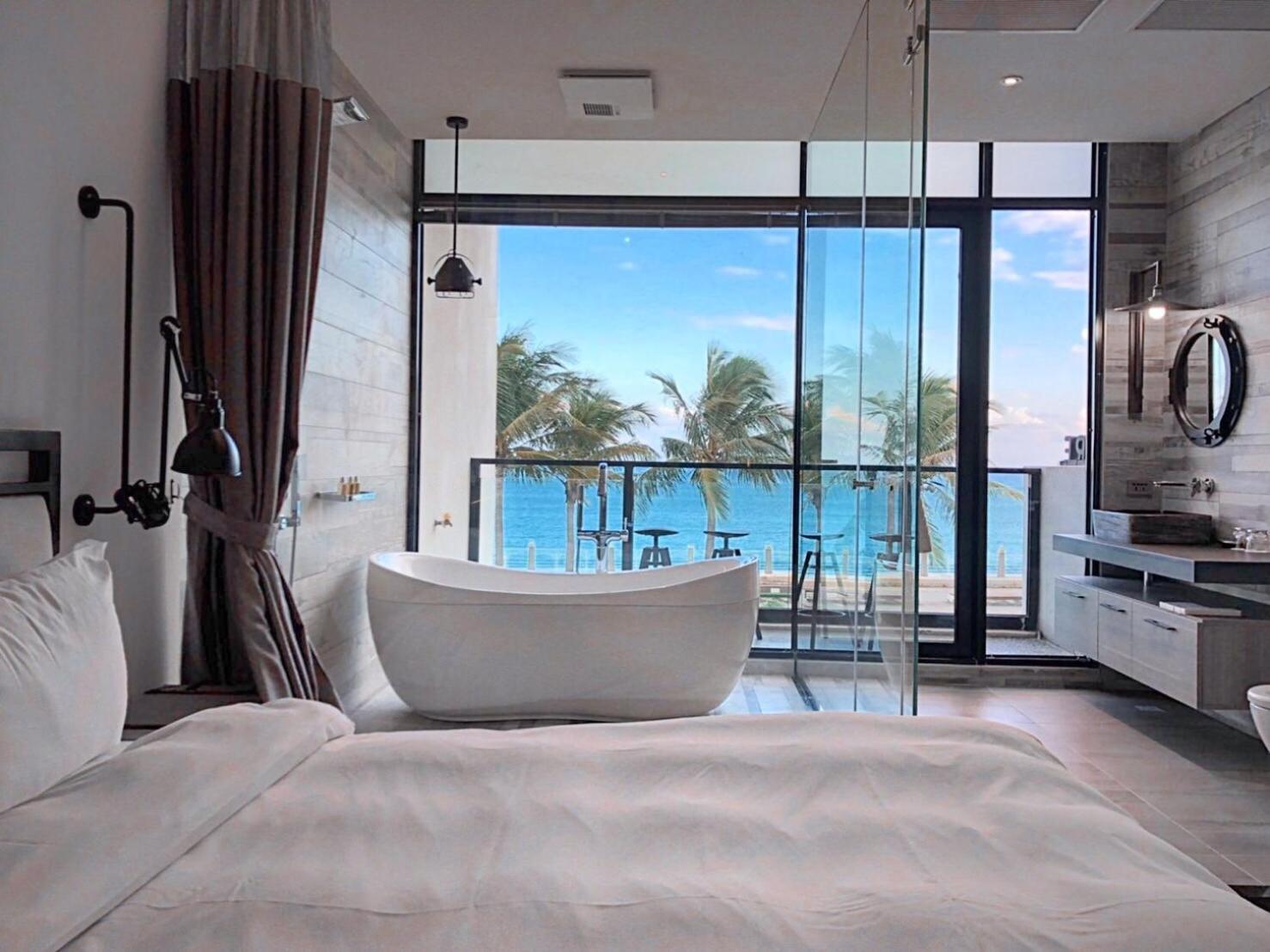 Before Sunrise Seaview B&B Kota Hualien Bagian luar foto